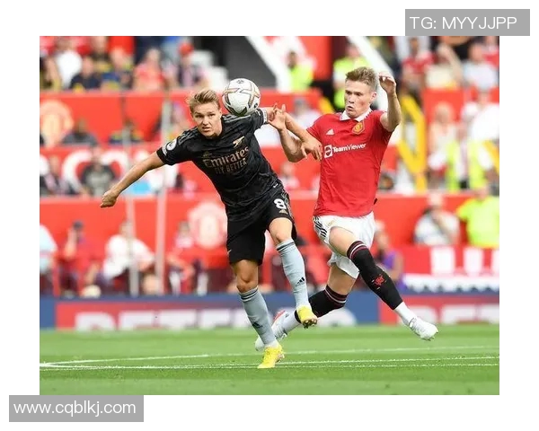 泰国足球明星意外崛起引发关注背后的故事与成就分析